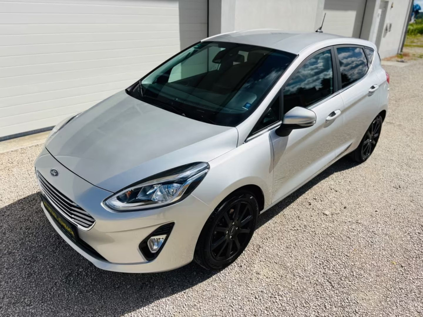 Ford Fiesta — фото 13
