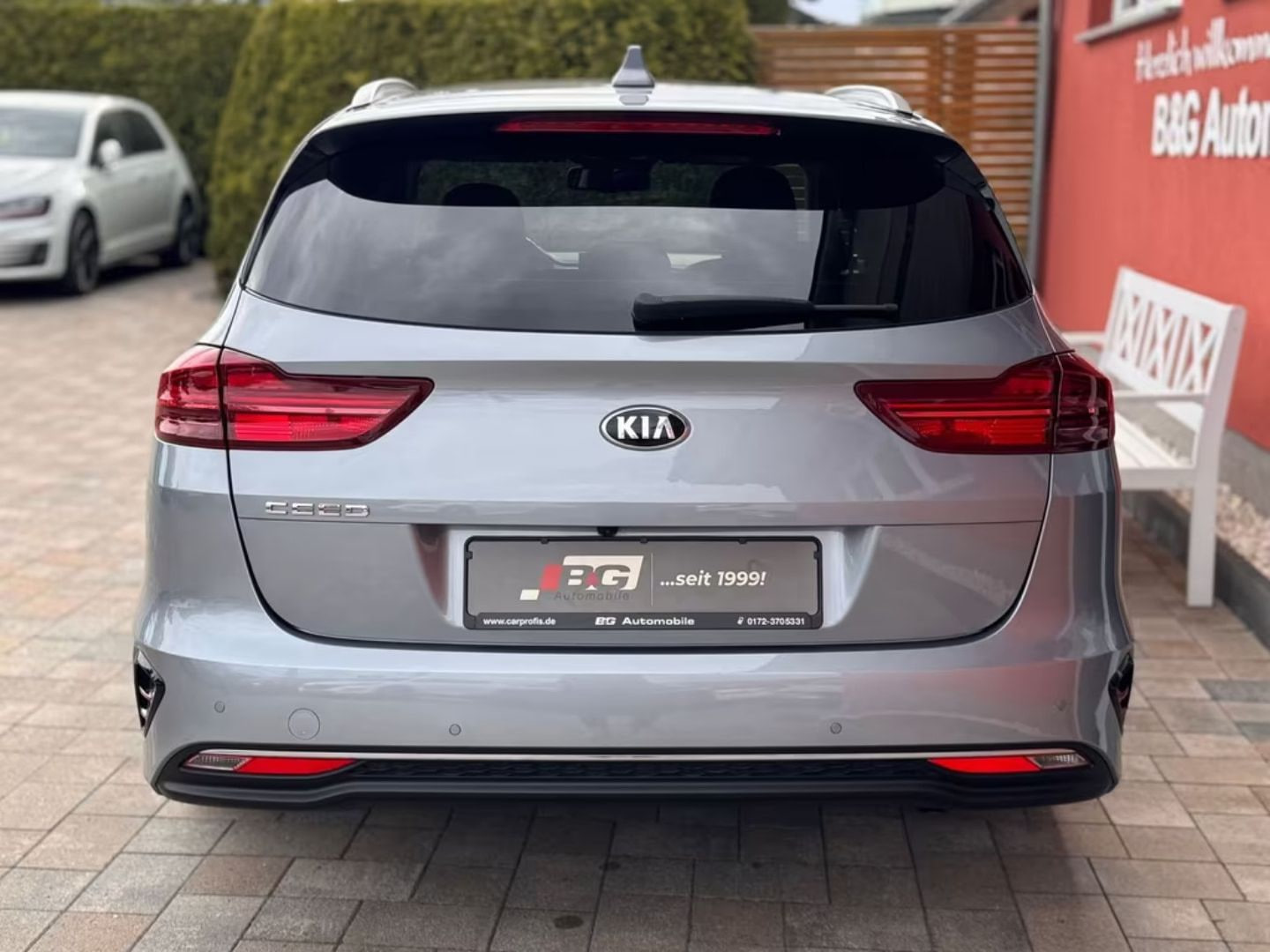 Kia cee'd Sportswagon — фото 11