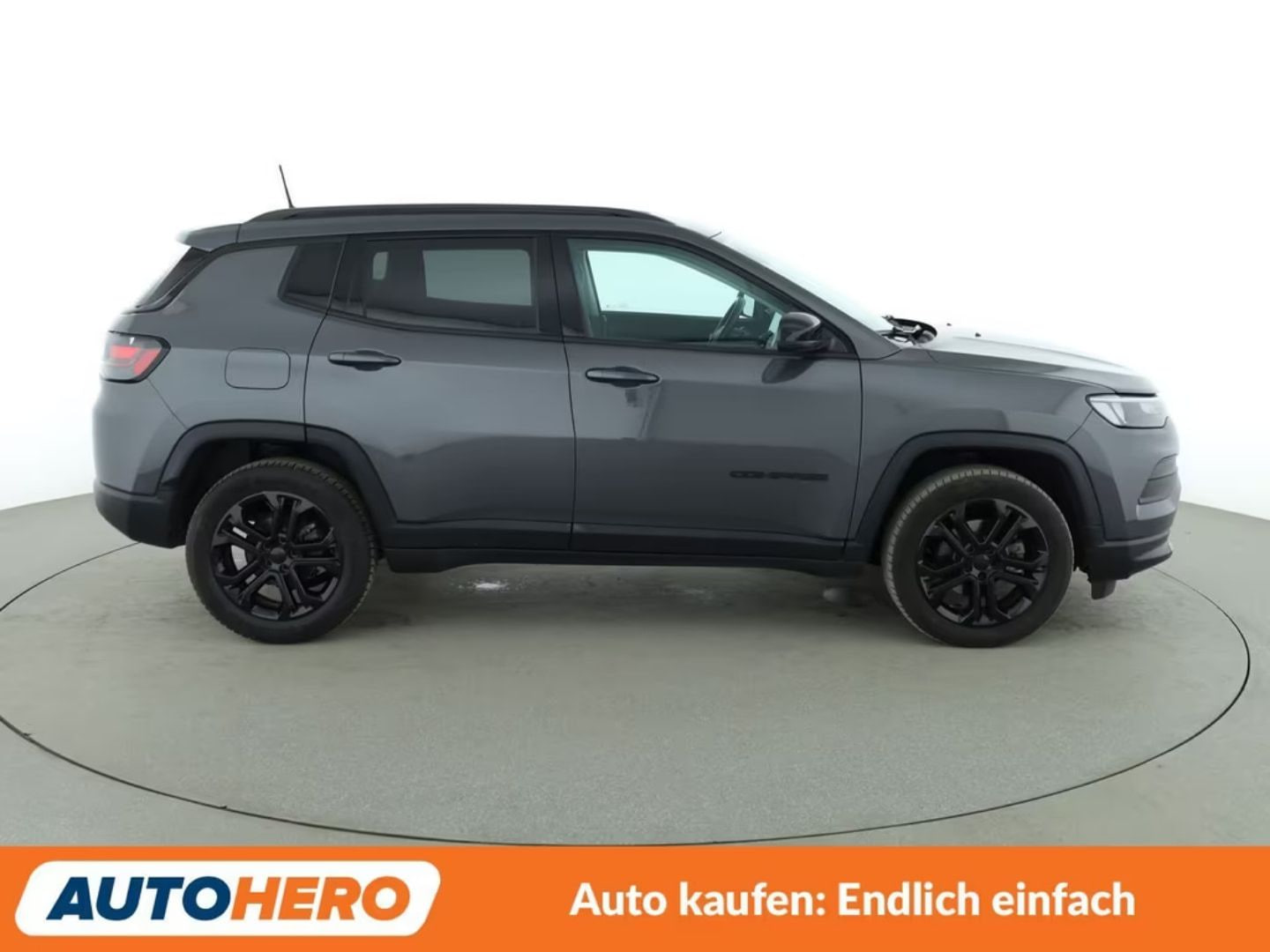 Jeep Compass — фото 5