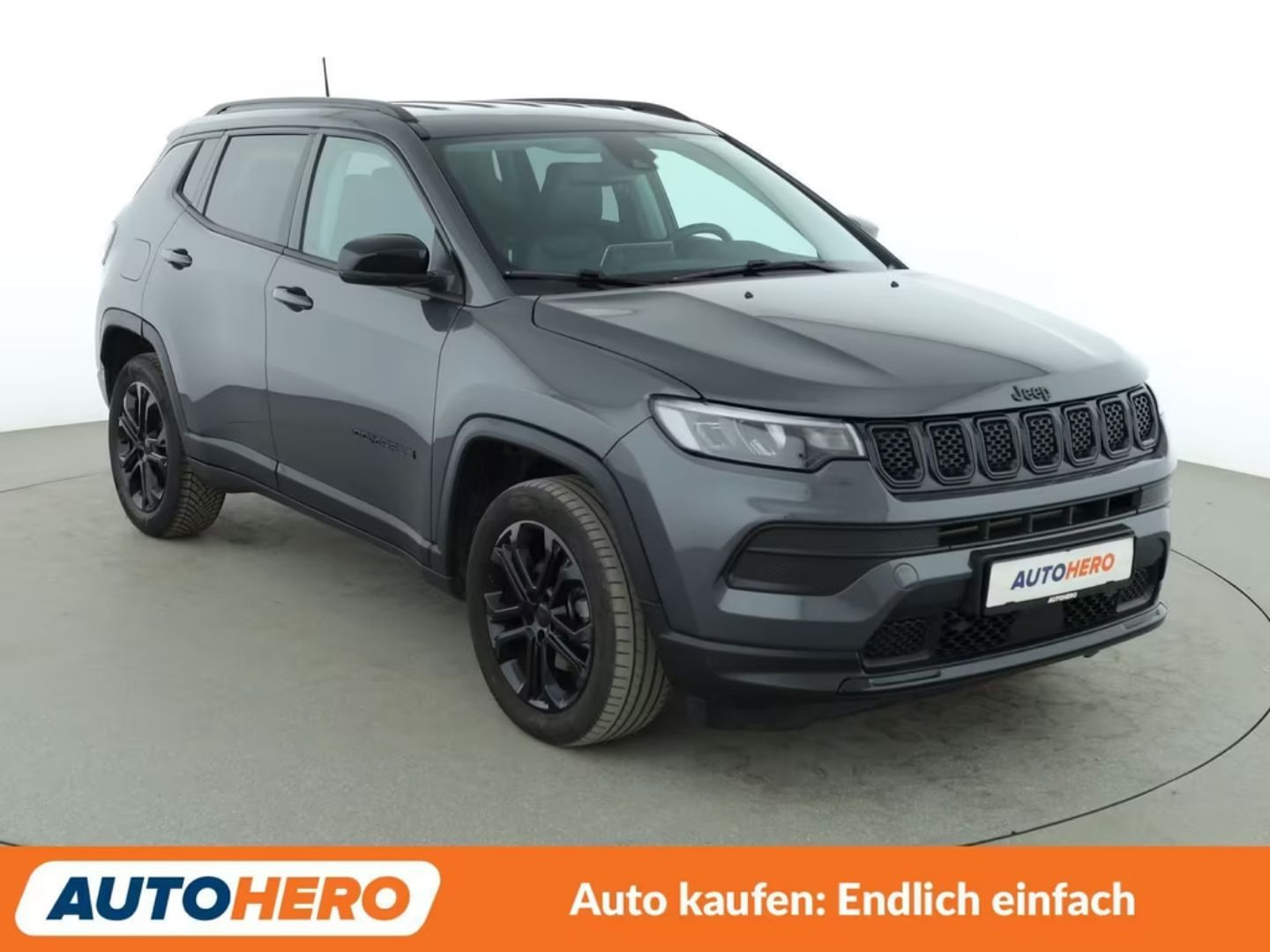 Jeep Compass — фото 12