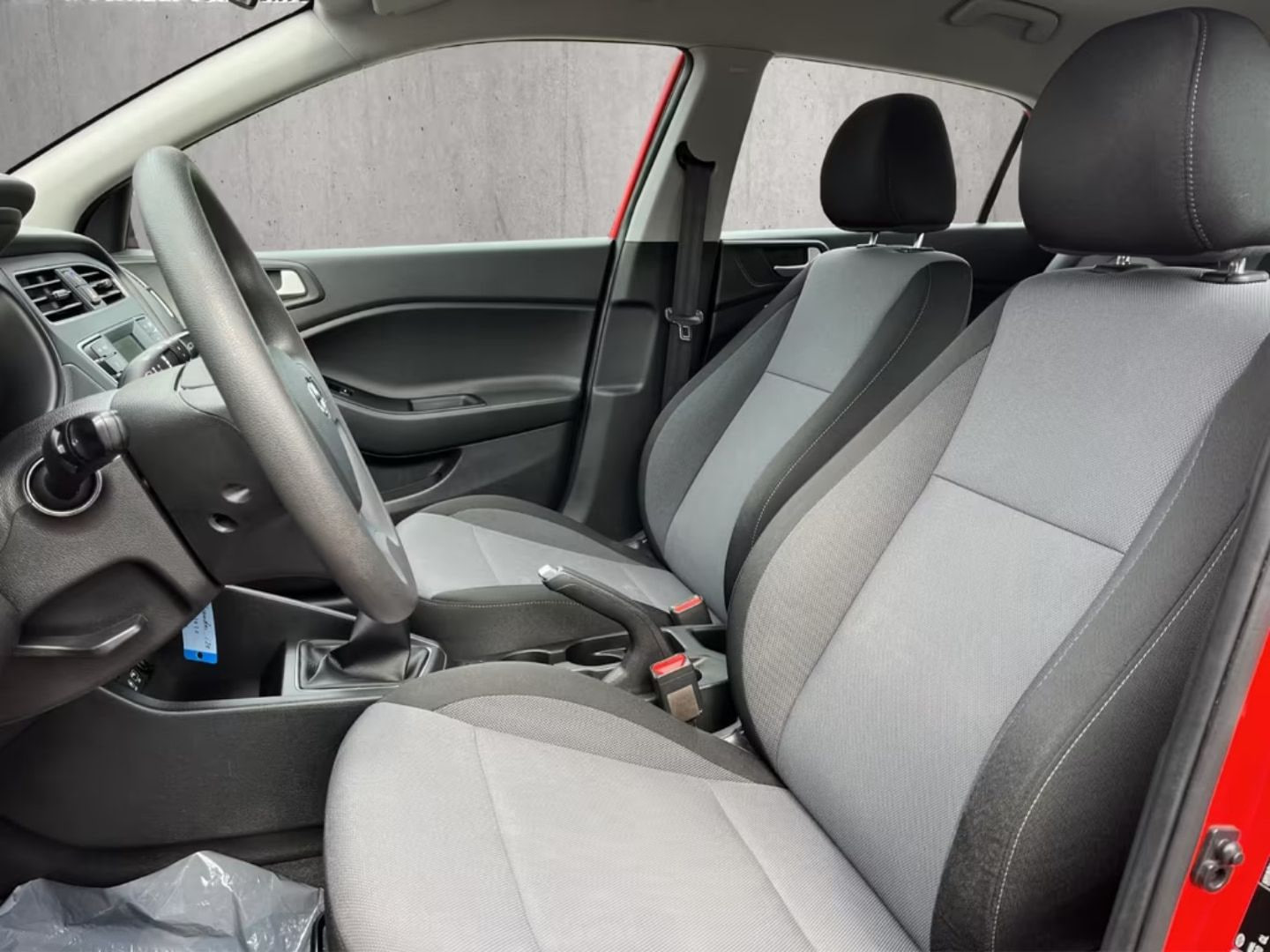 Hyundai i20 — фото 12