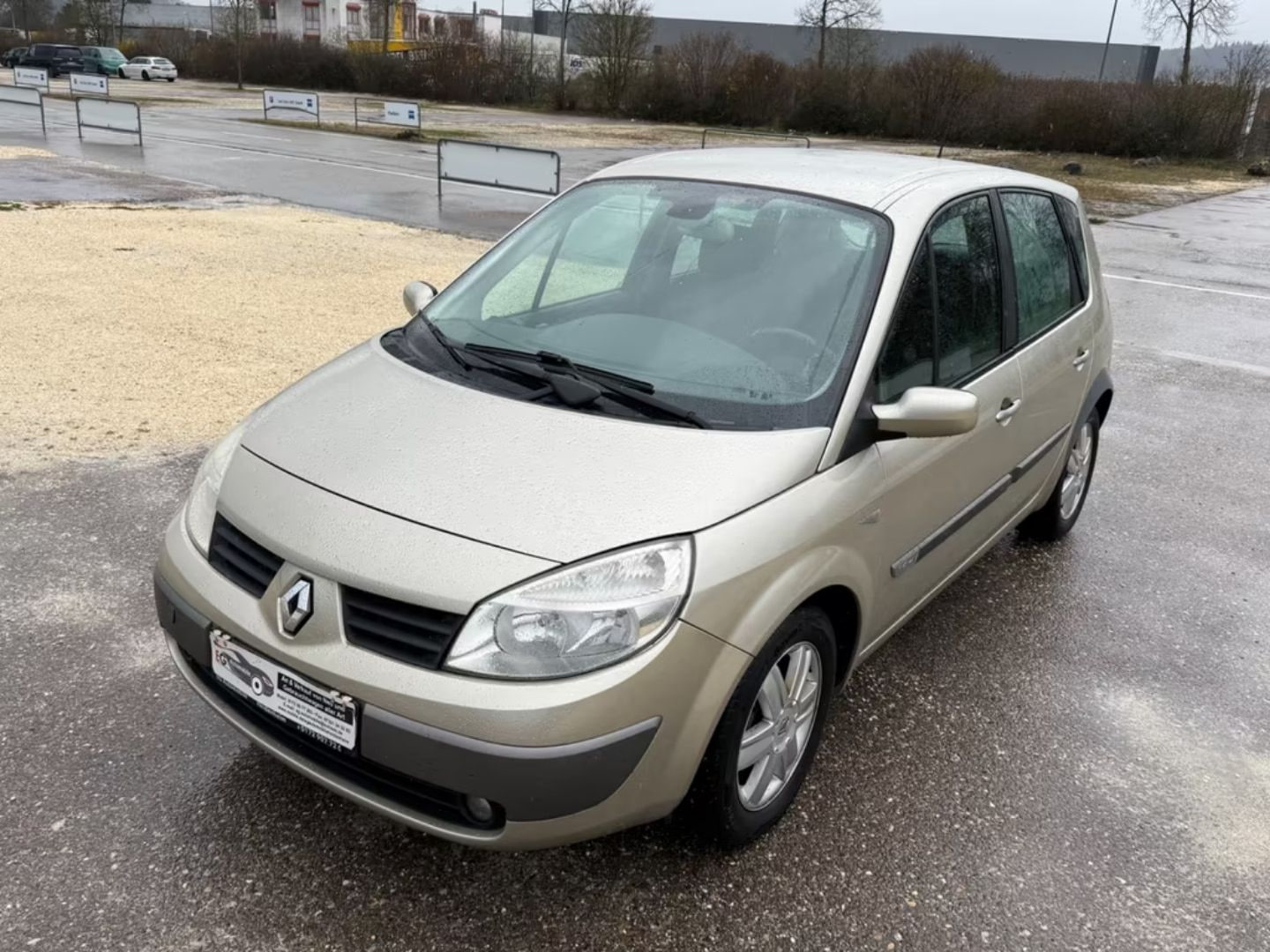 Renault Scenic — фото 7