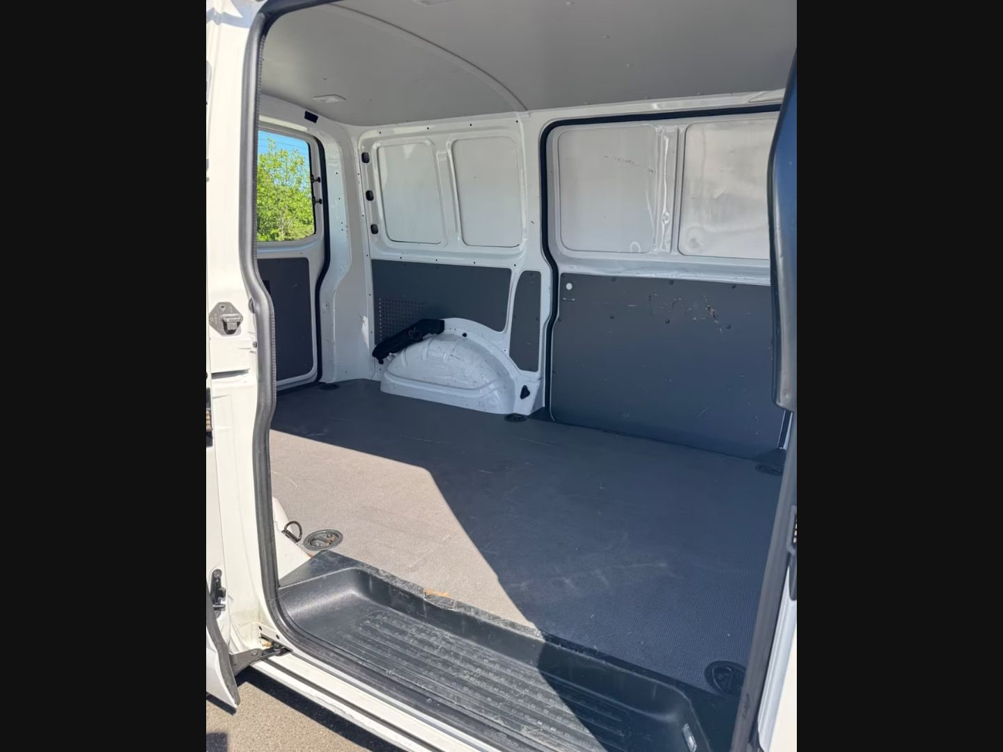 Volkswagen T6 Transporter — фото 12