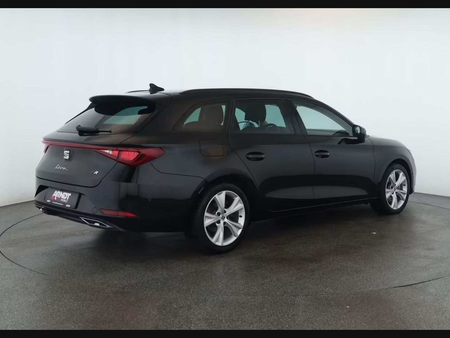 Seat Leon — фото 4