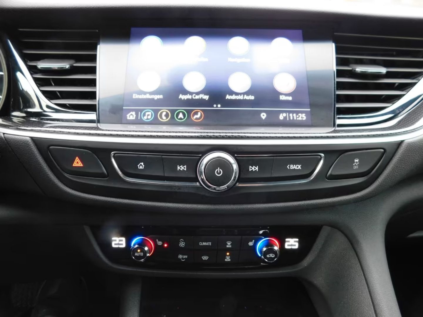 Opel Insignia — фото 12