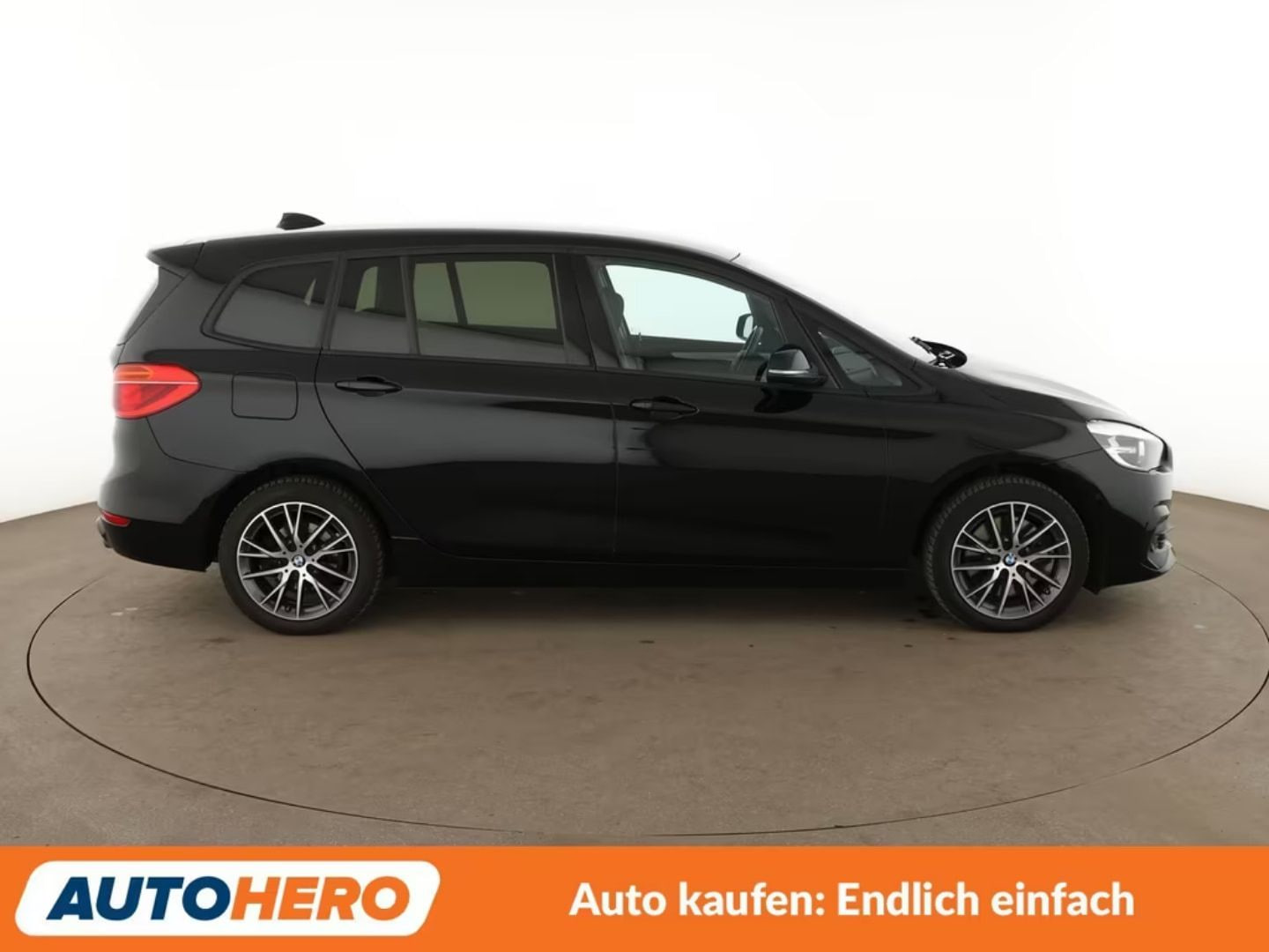 BMW 218 Gran Tourer — фото 5