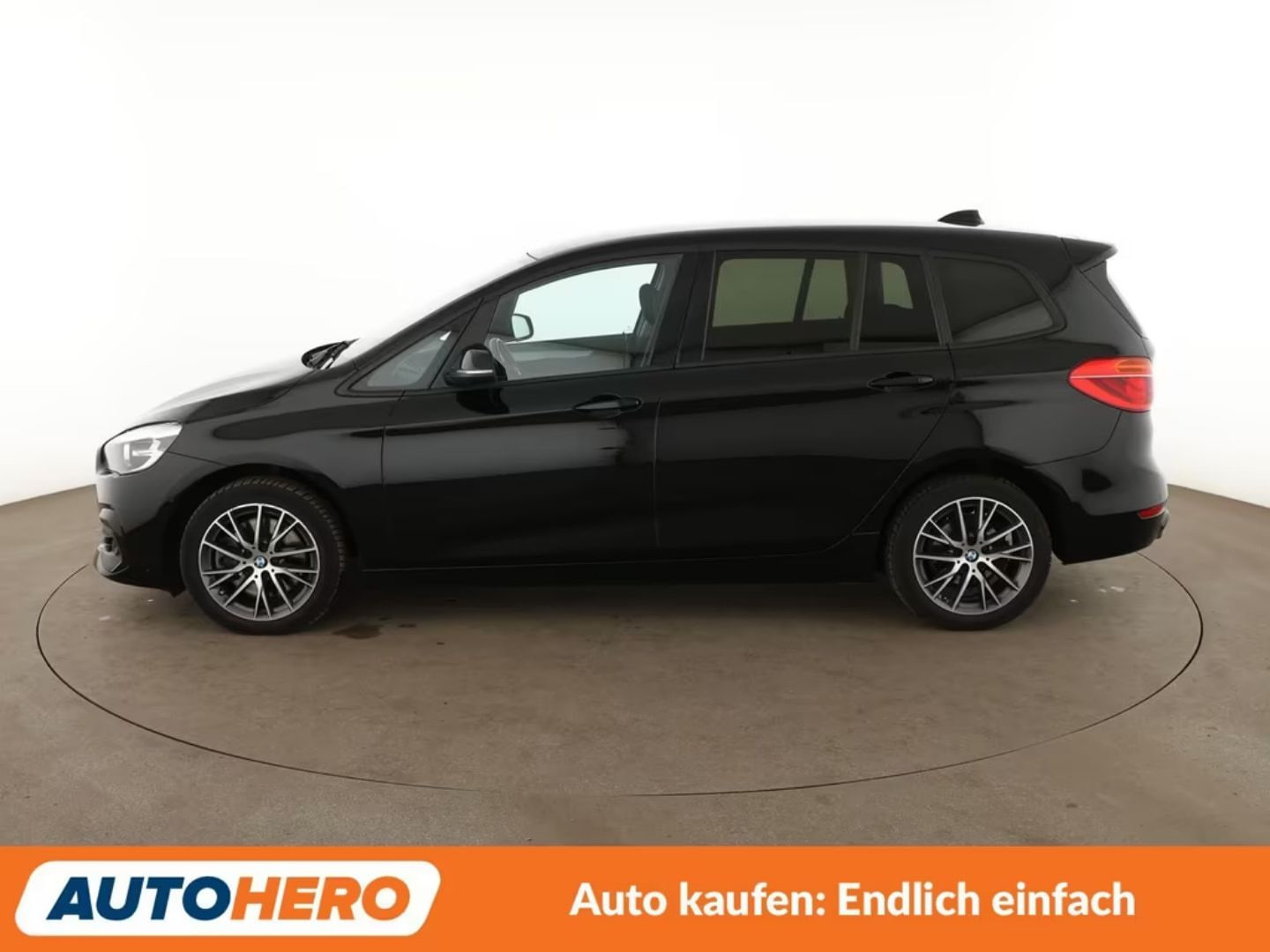 BMW 218 Gran Tourer — фото 6