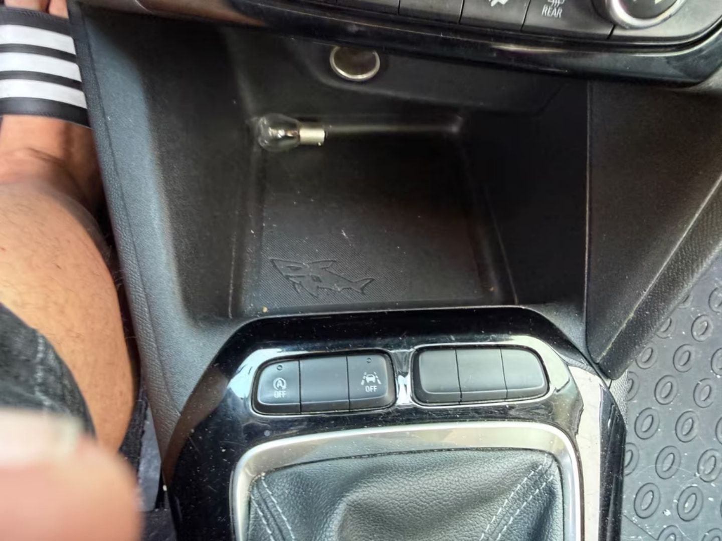 Opel Corsa — фото 8