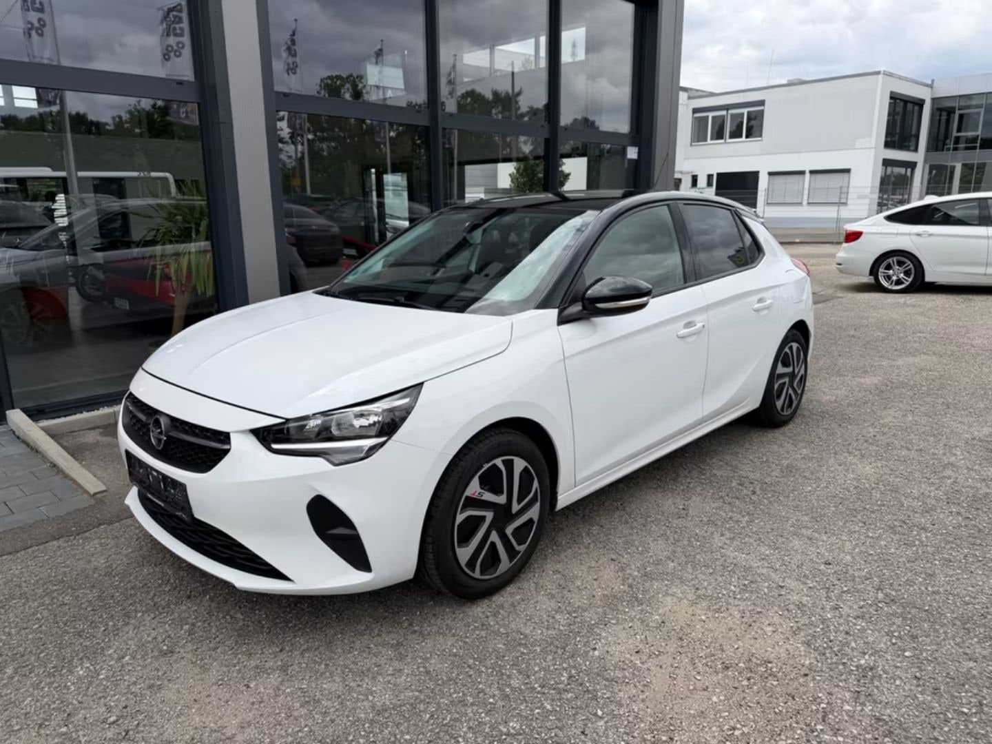 Opel Corsa — фото 6