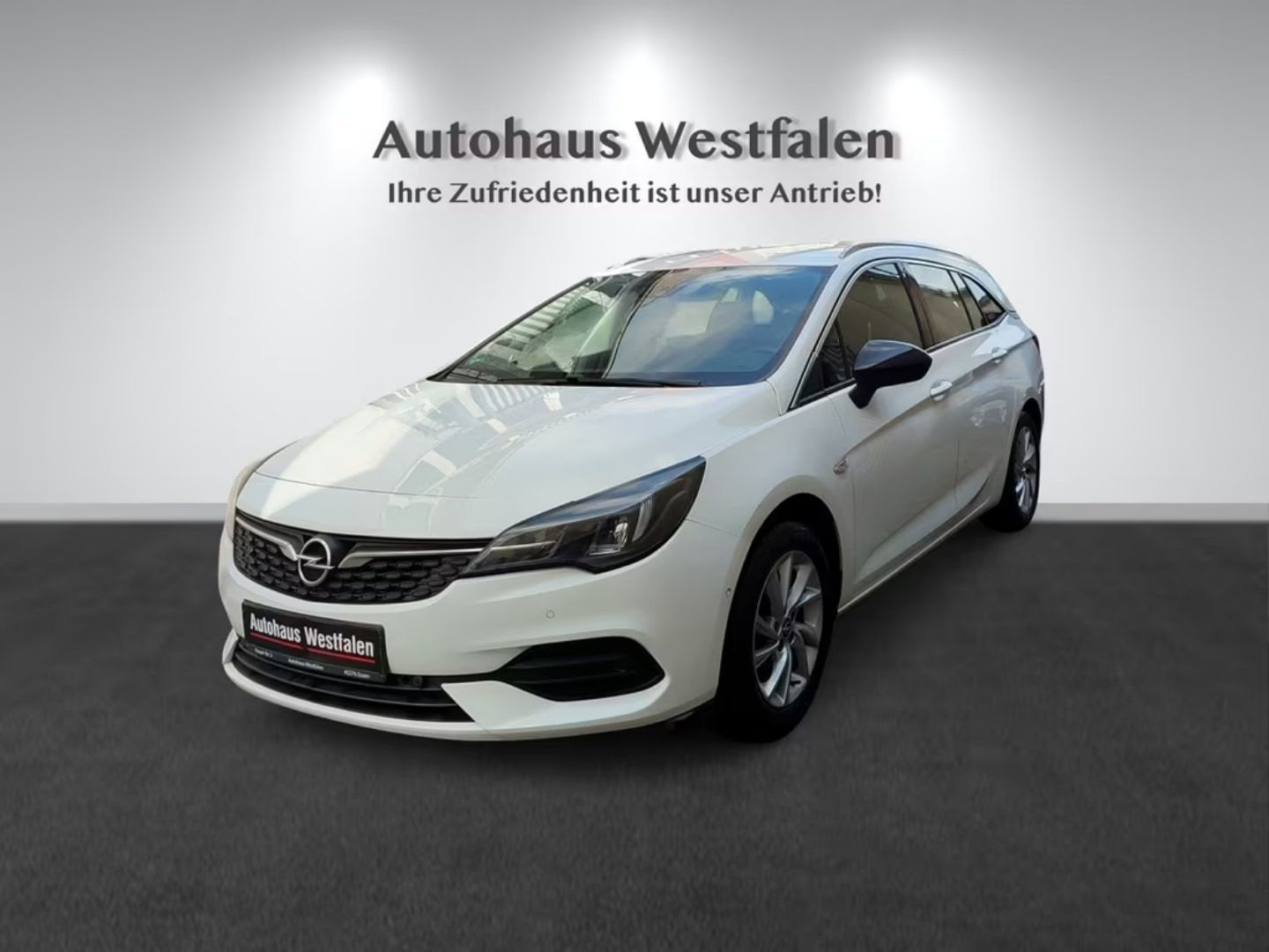 Opel Astra — фото 1