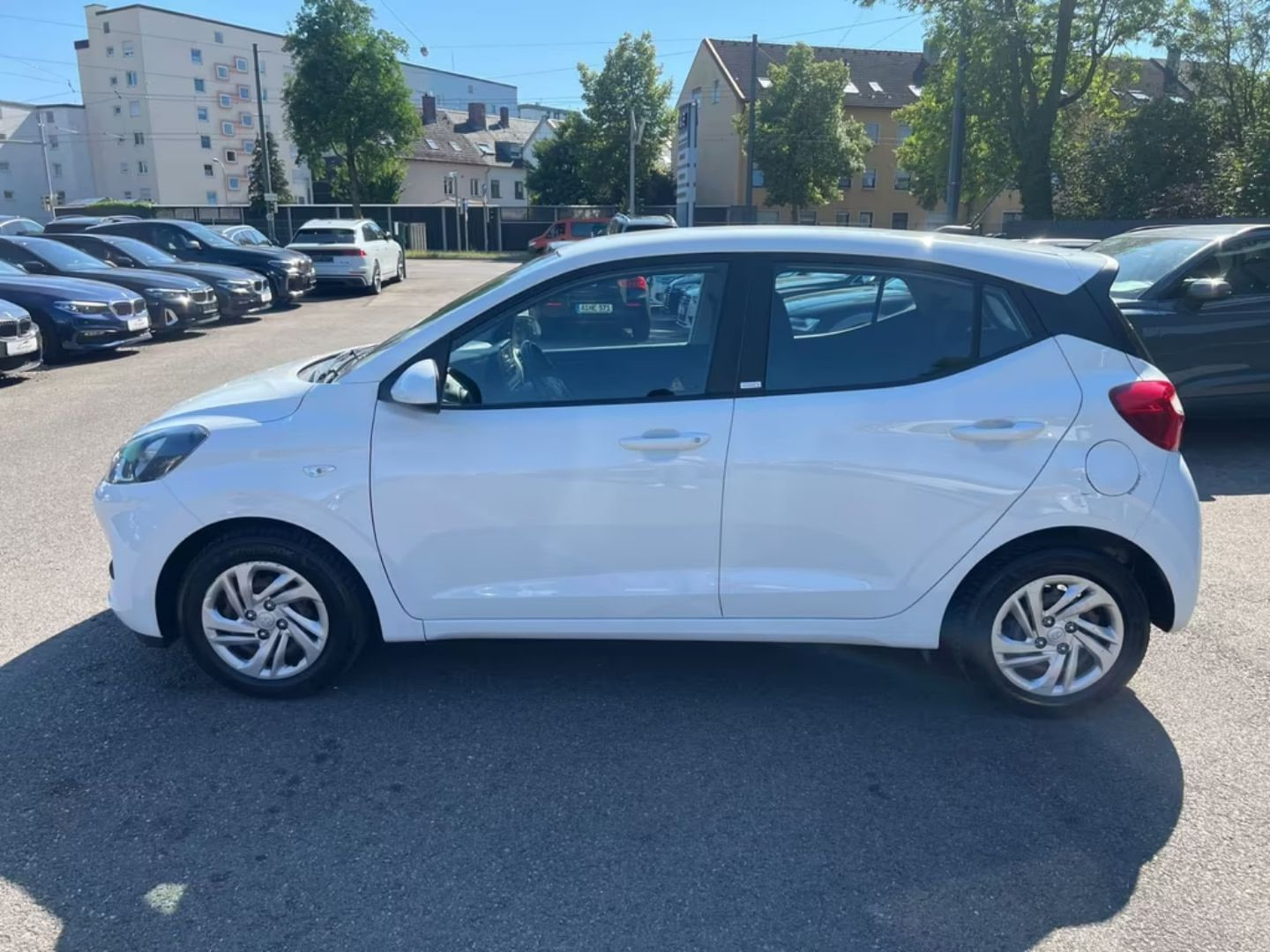 Hyundai i10 — фото 4