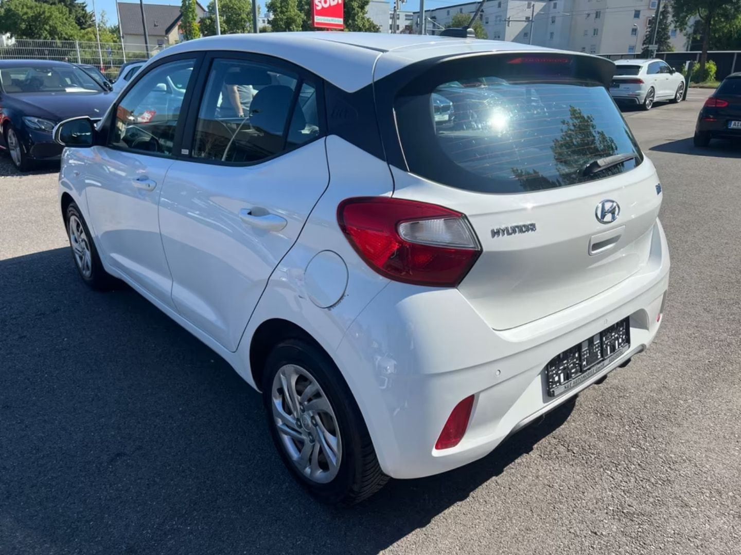 Hyundai i10 — фото 5