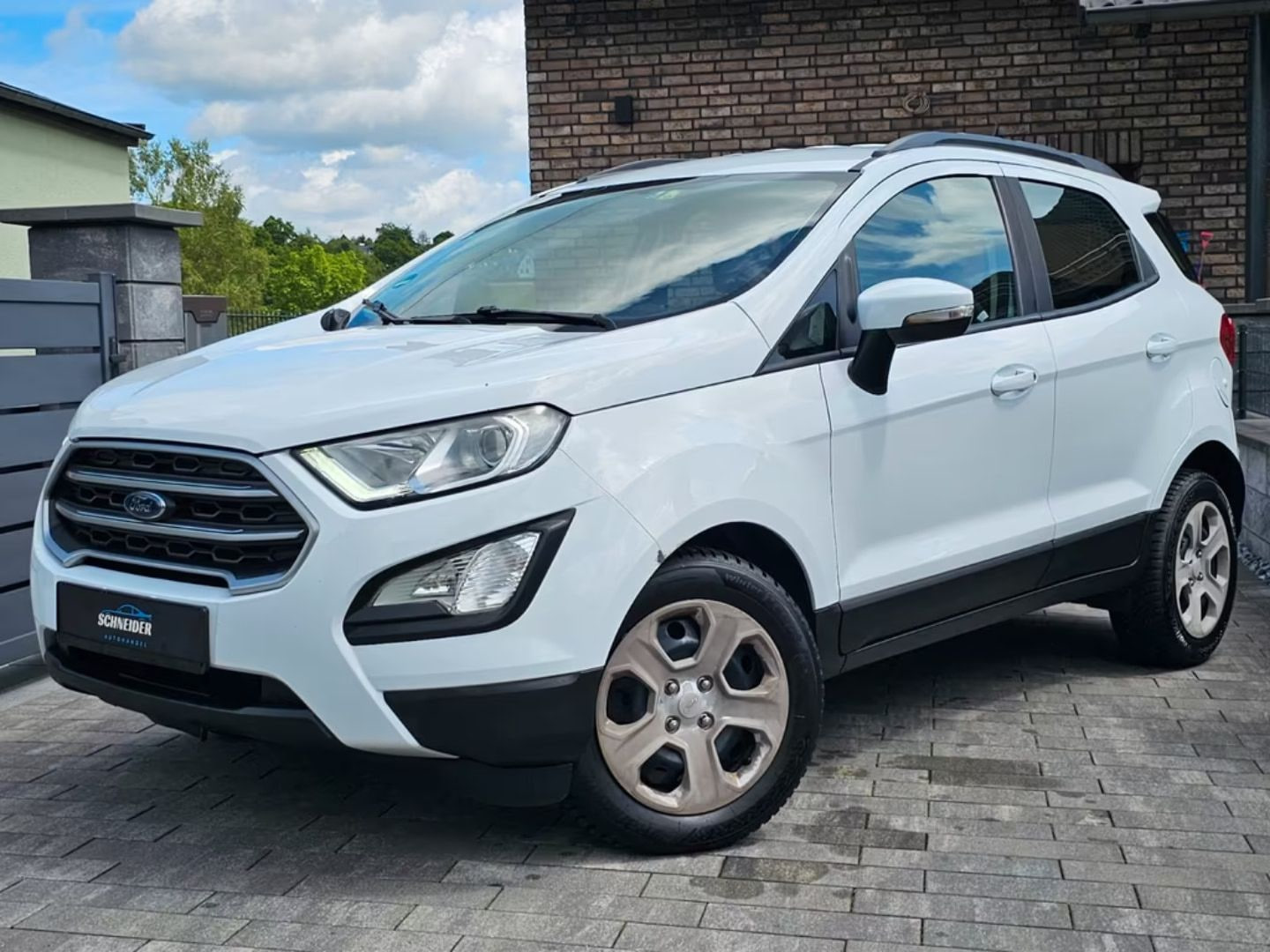 Ford EcoSport — фото 1