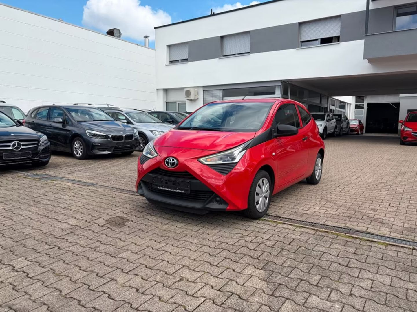 Toyota Aygo (X) — фото 1