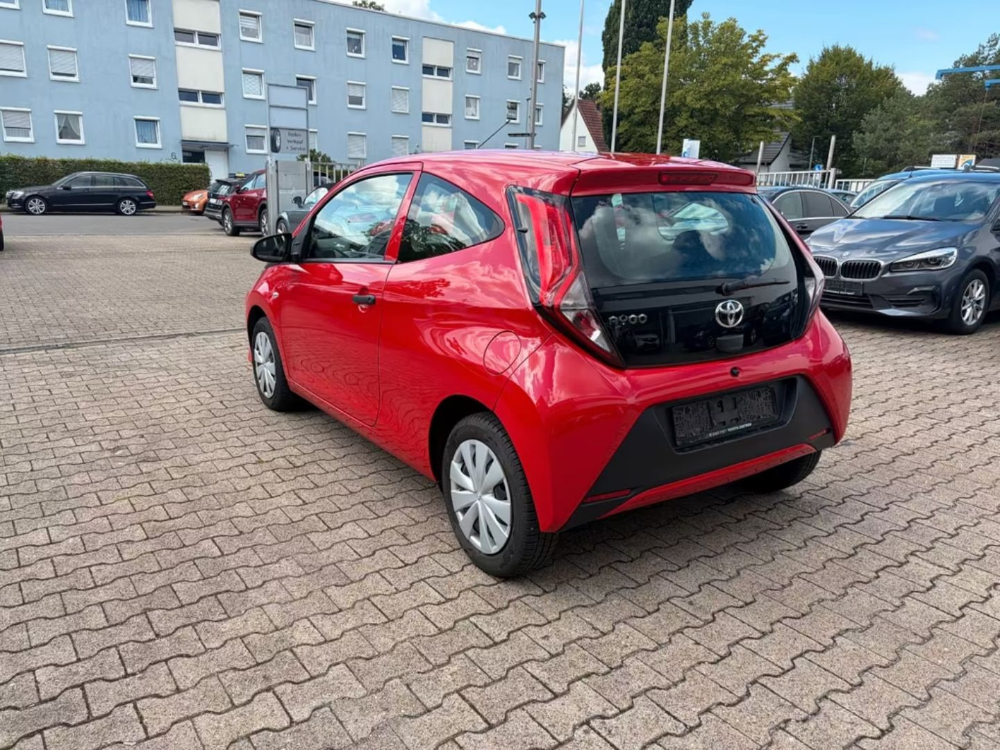 Toyota Aygo (X) — фото 2
