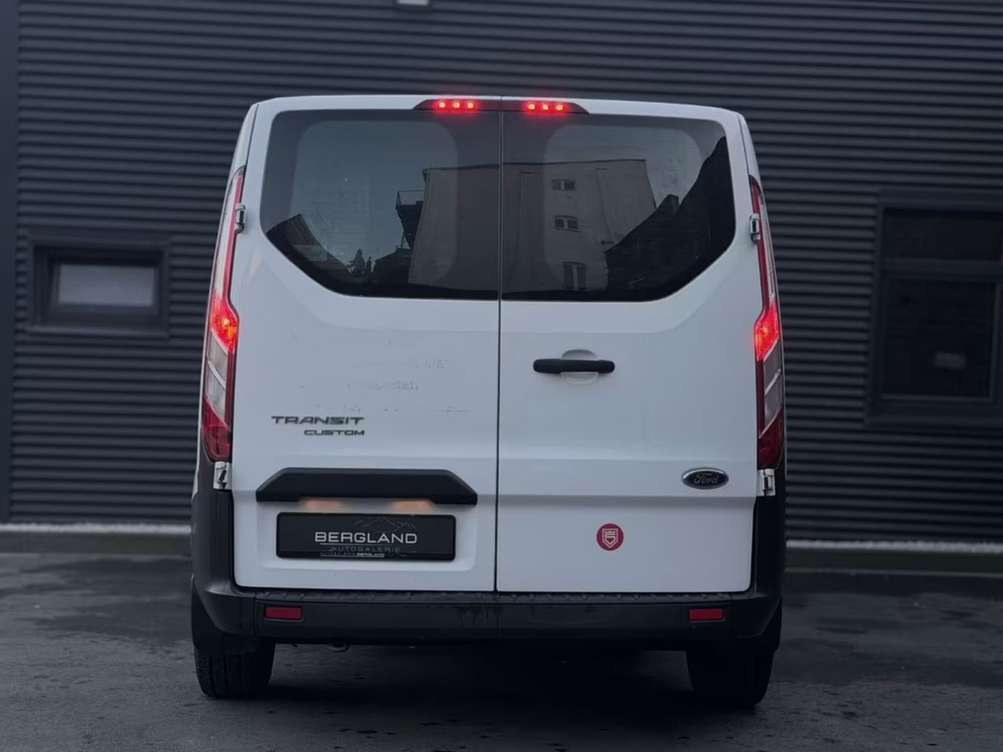Ford Transit Custom — фото 2