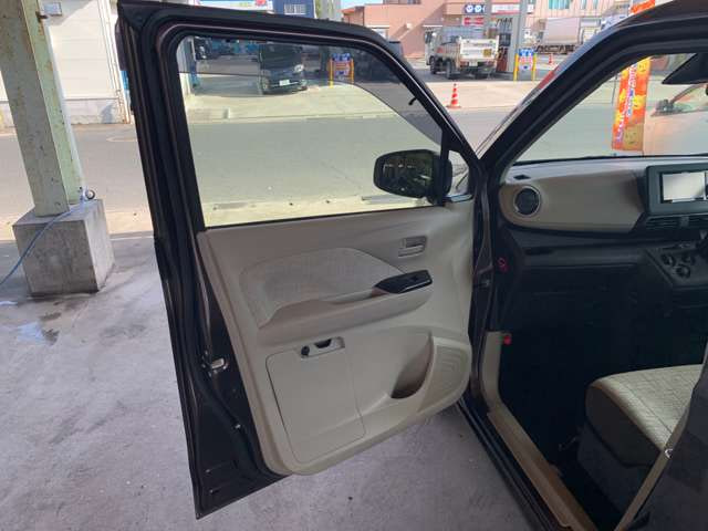 Mitsubishi EK Wagon — фото 12