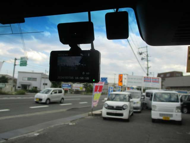 Honda N BOX — фото 12