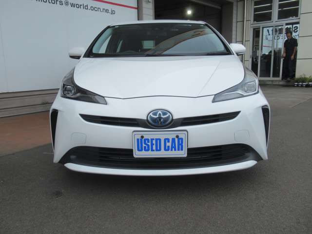 Toyota Prius — фото 2