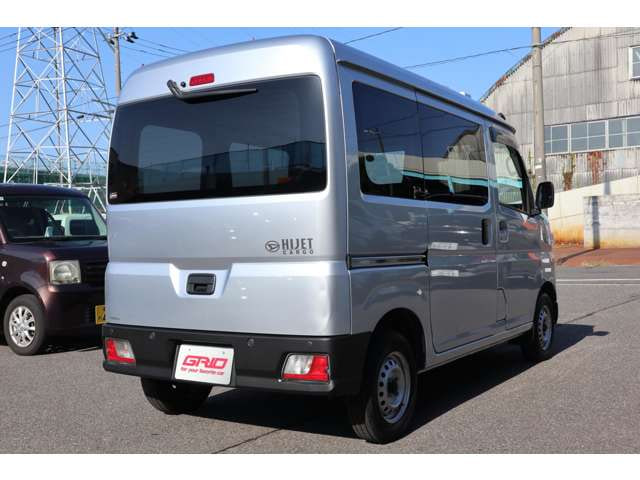 Daihatsu Hijet Cargo — фото 13
