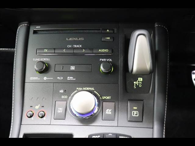 Lexus Lexus CT — фото 8