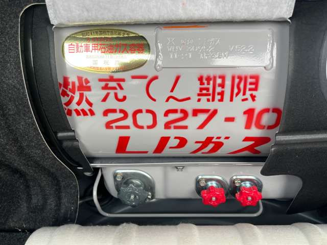 Toyota JPN Taxi — фото 13
