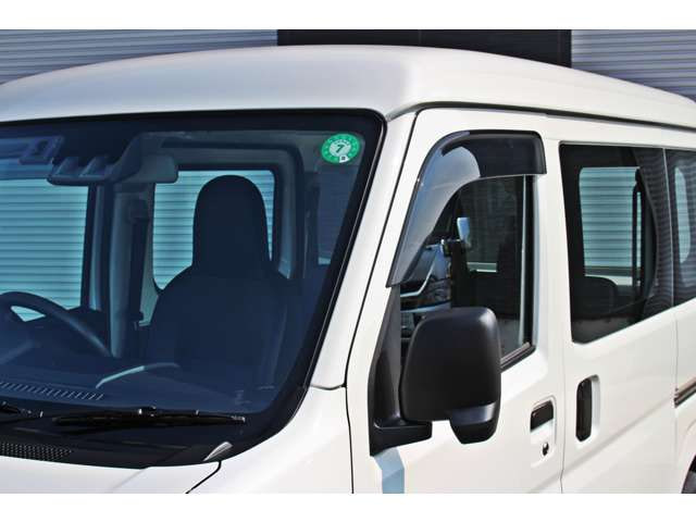 Toyota Pixis VAN — фото 7