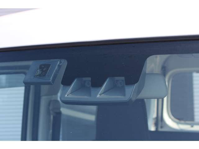 Toyota Pixis VAN — фото 8