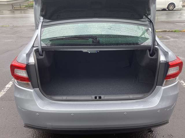 Subaru Impreza G4 — фото 11