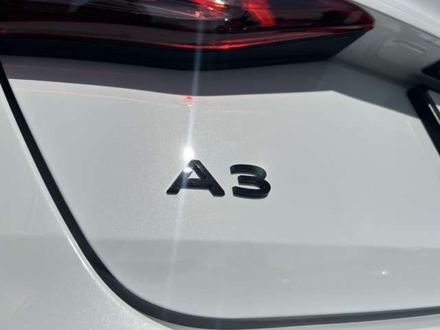 Audi A3 Sedan — фото 11