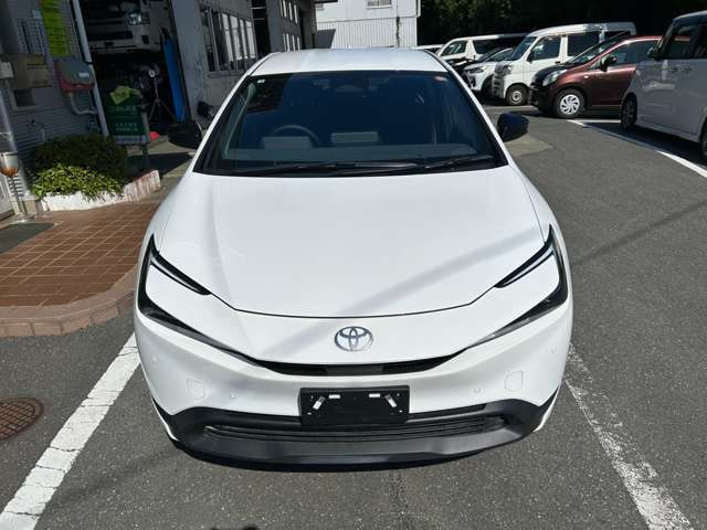 Toyota Prius — фото 4