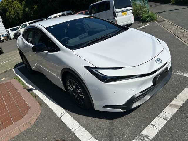 Toyota Prius — фото 6