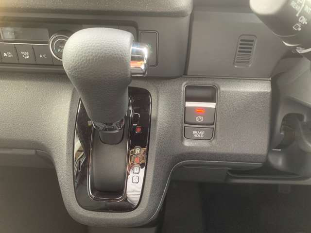 Honda N BOX — фото 10