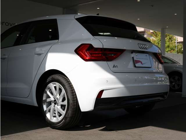 Audi A1 Sportback — фото 8