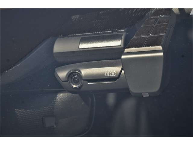 Audi A1 Sportback — фото 12