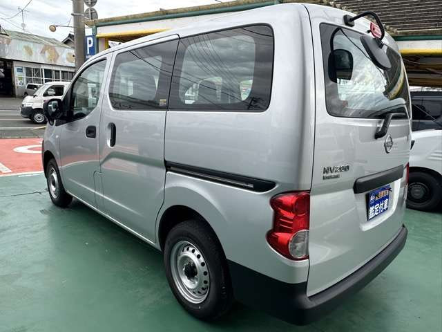 Nissan NV200 Vanette VAN — фото 3