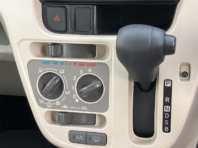 Daihatsu Move — фото 15