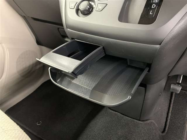 Mitsubishi EK Wagon — фото 9