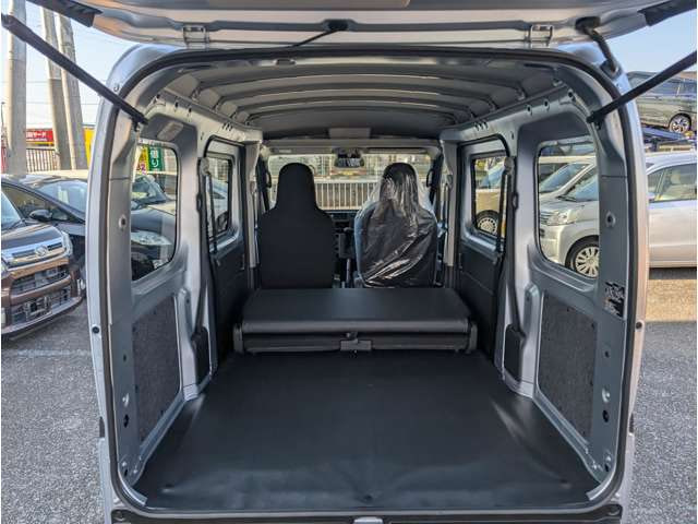 Daihatsu Hijet Cargo — фото 9