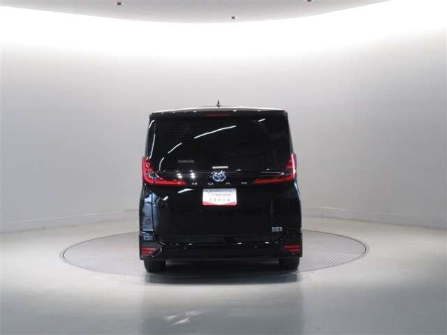 Toyota Noah — фото 5