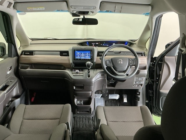 Honda Freed — фото 2