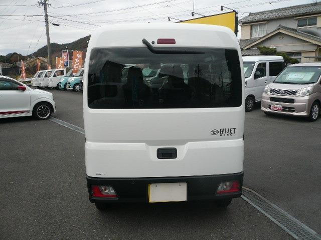 Daihatsu Hijet Cargo — фото 6