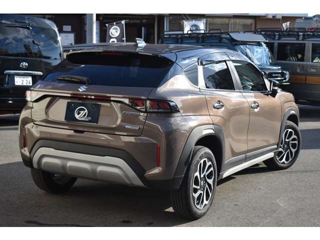 Suzuki Fronx — фото 5
