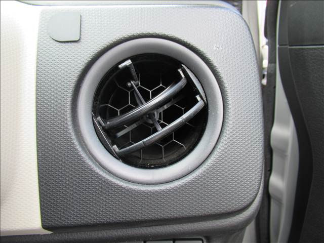 Suzuki Alto — фото 11