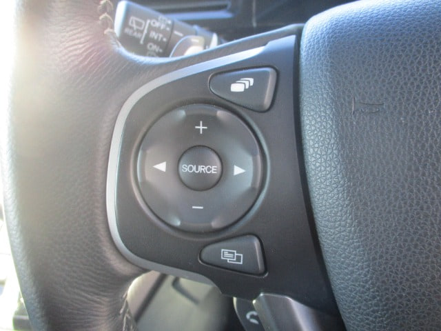 Honda Step WGN — фото 11