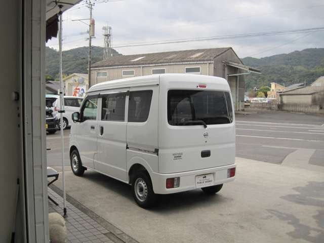 Nissan NV100 Clipper — фото 7