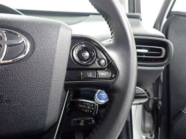 Toyota Prius — фото 12