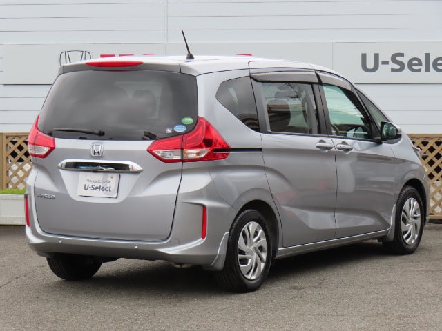 Honda Freed — фото 2