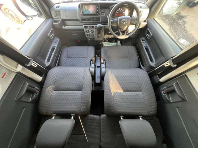 Toyota Pixis VAN — фото 4