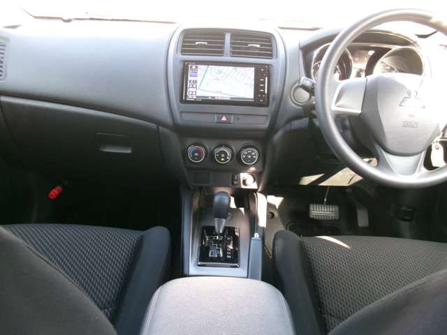 Mitsubishi RVR — фото 2